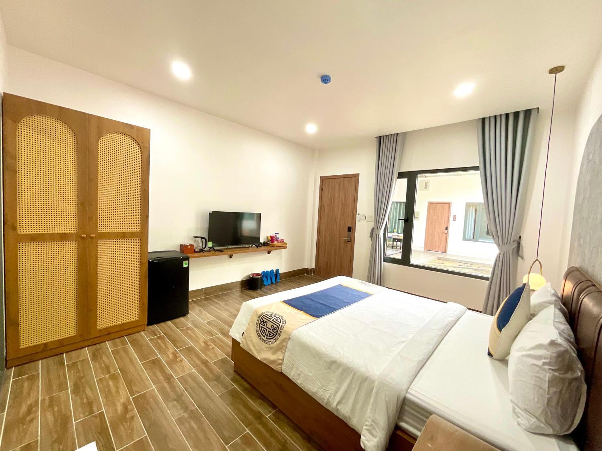 Khai Hoan Luxury Hotel Ben Cat ภายนอก รูปภาพ
